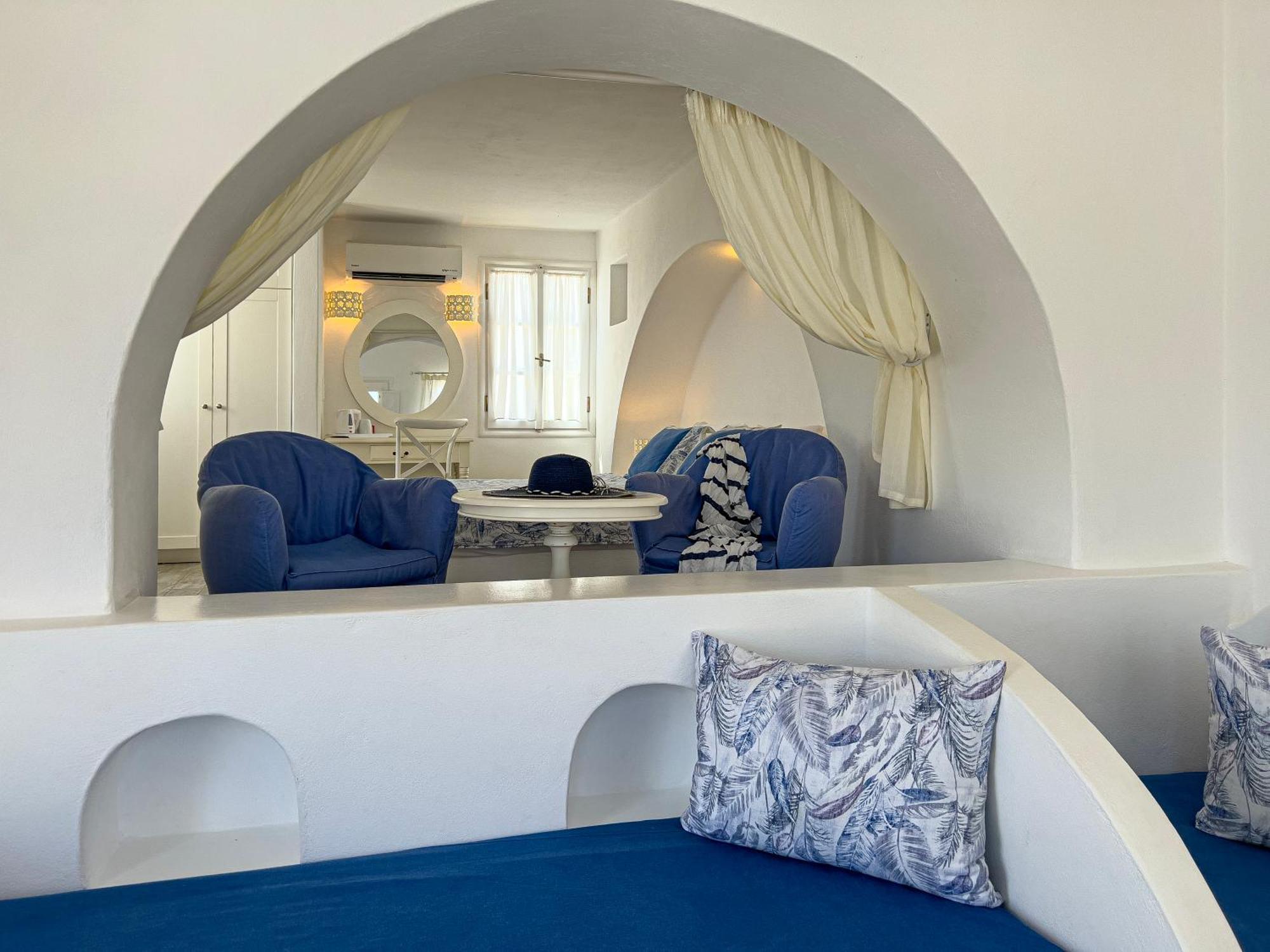 Aspalathras White Hotel Folegandros Town Экстерьер фото